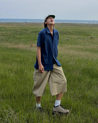 Cotton pleated Bermuda shorts