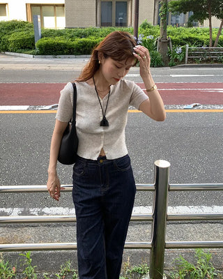 Ribbed Half-Sleeve Cardigan
