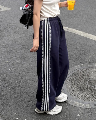 Lace-line sweatpants