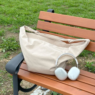 Big shoulder bag