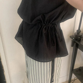String puff blouse