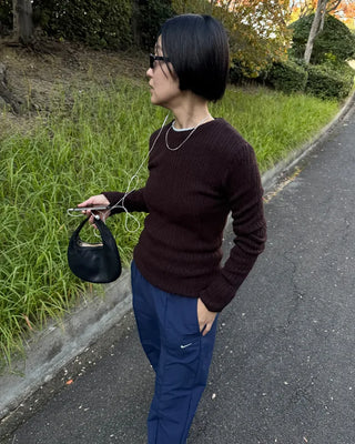 Wool Round Slim Knit