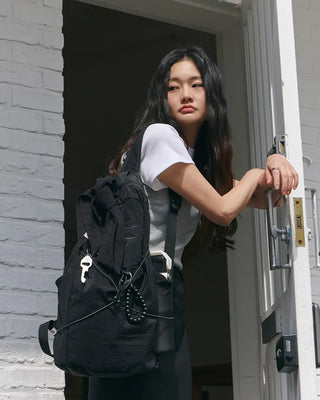 [2nd Re-release] (ORIGINAL) Light Nylon Backpack (black)