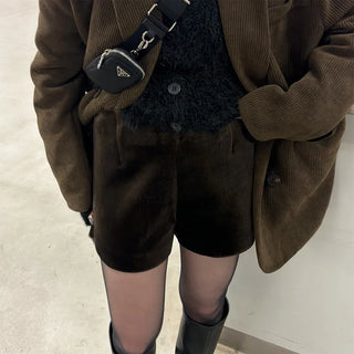 Velvet shorts