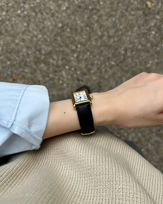 Classic Square Line Handwatch