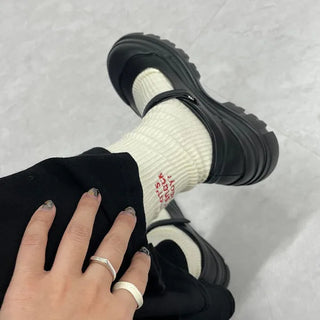 Back lettering socks
