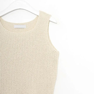 soda square sleeveless knit