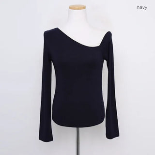 Line Off-Shoulder T-Shirt