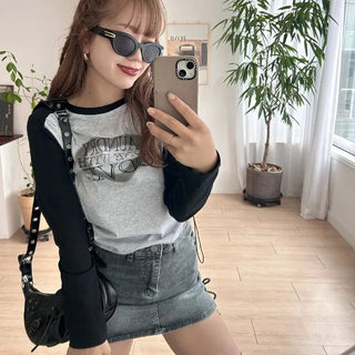 Side-shirred T-shirt