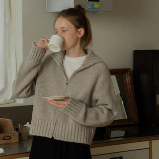 Semi-clothed zip knit