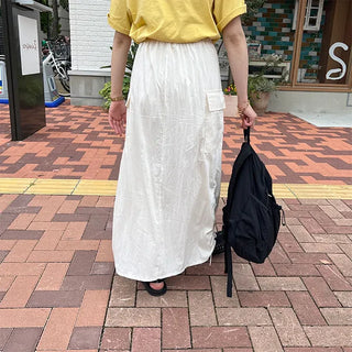 Side-shirred nylon skirt