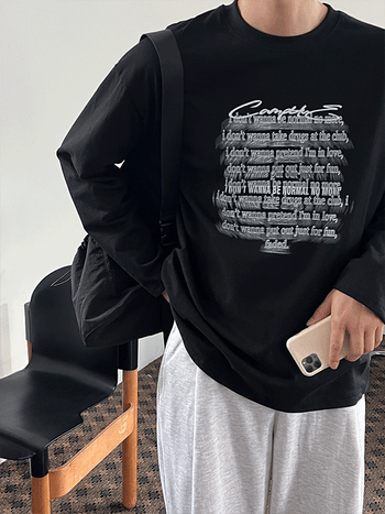 Be normal lettering T-shirt