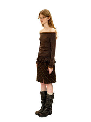 [Moromoro2] Off-Shoulder Ruffle Hem Long Sleeve  Top