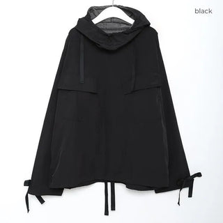 Two-pocket anorak jacket