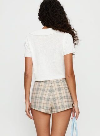Uncharted Skort Beige Plaid