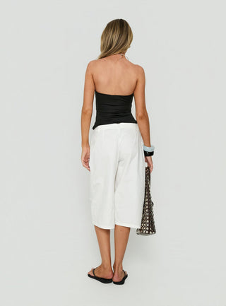Khori 3/4 Longline Shorts White