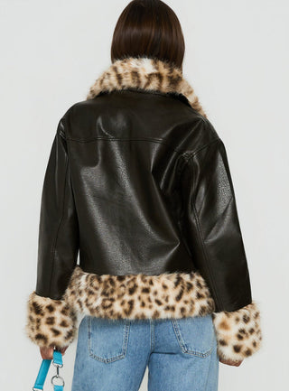 Stevvie Faux Fur Collared Jacket Black / Leopard
