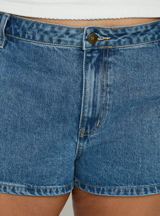 Dreamful Low Rise Mini Denim Short Mid Blue Wash Curve