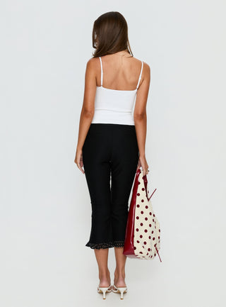 Darsie Frill Capri Black Polka Dot