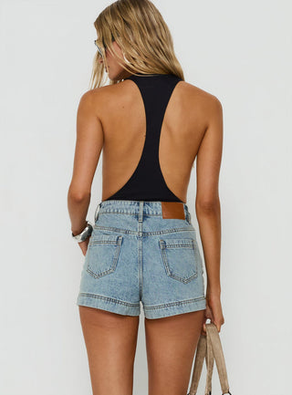 Gazelle High Rise Denim Short Light Blue Wash