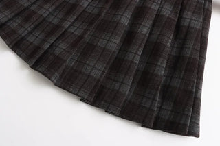 (2 colors) Retro check A-line pleated mini skirt