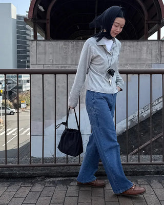 [8th Re-release] (ORIGINAL) Medium Drawstring Shoulder Bag (black)