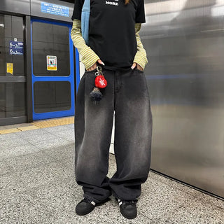 One-tuck wide denim pants