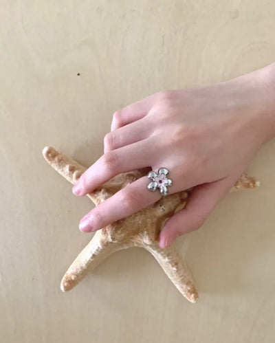 flower bold ring