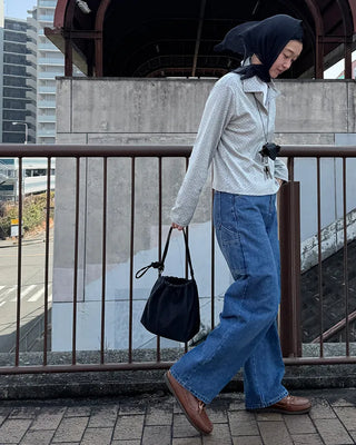 [8th Re-release] (ORIGINAL) Medium Drawstring Shoulder Bag (black)