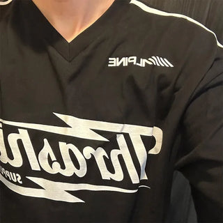 Double-line V-neck short-sleeved T-shirt