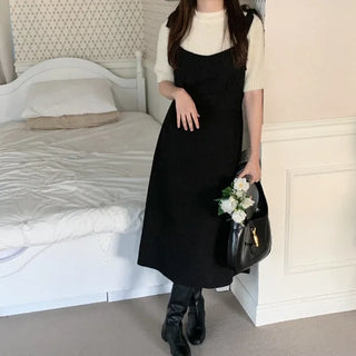 Simple ribbon dress