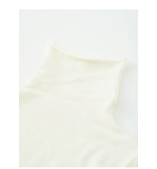Slim high-neck knit