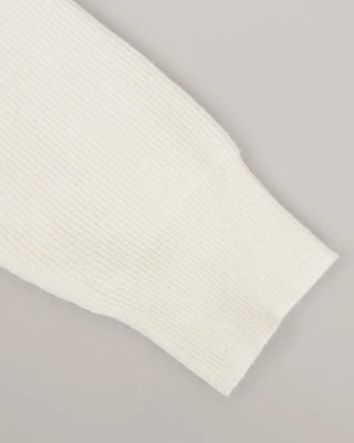 Y-neck modern cardigan