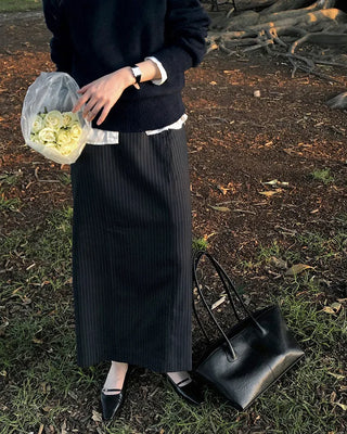 Classic striped border skirt