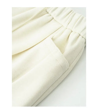 Fleece-lined sweatpants