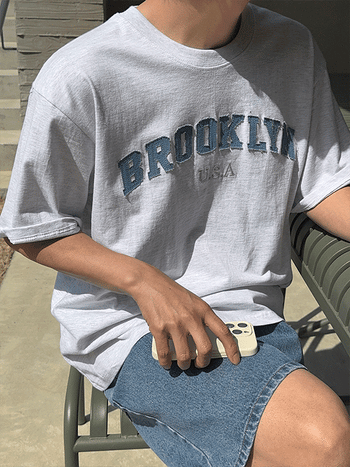 Brooklyn Denim Patch 1/2 T-shirt