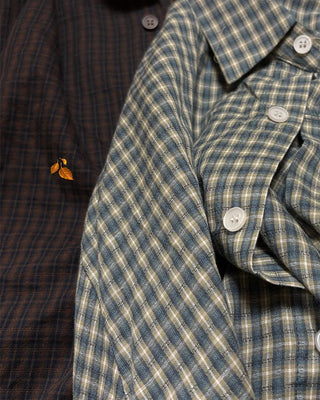 Linen cropped shirt