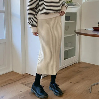 [Relaxed vibe] Knit skirt