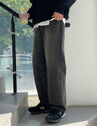 Peanut Wide Fit Black Jeans (no. 442)