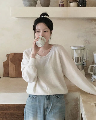 U-neck pastel knit