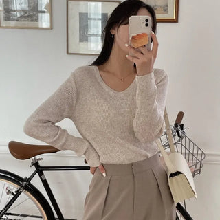 U-neck ribbed knit