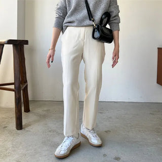 Straight slim slacks