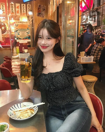 Square neck polka dot short-sleeved blouse