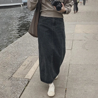 Vintage denim skirt