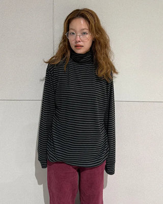 Turtleneck striped long-sleeve T-shirt
