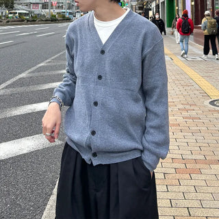 (Unisex) V-neck cardigan