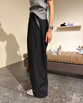 Two-pleat wide slacks