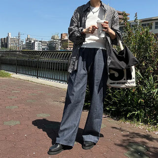 One-tuck easy denim pants