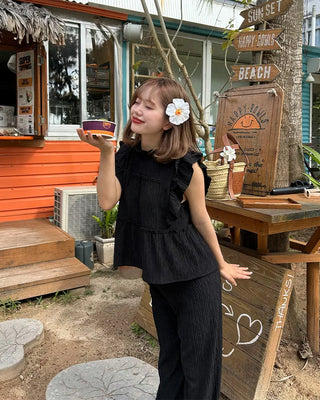 High-neck frilled neck and wide-leg pants set