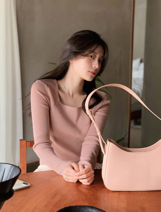 Semi-square knit